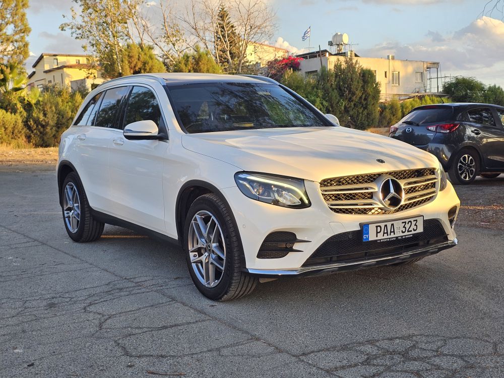 Mercedes GLC